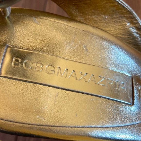 🌸 BCBG gold t strap heels - Picture 9 of 10